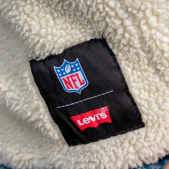 Levis Denim Sherpa Jacket x NFL Washington Redskins - Picture 6 of 9